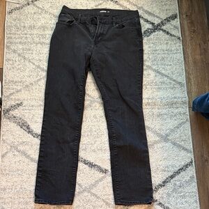 Old Navy Women's Black Skinny Jeans